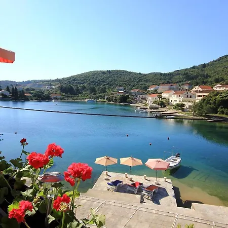 Lägenhet By The Sea Zrnovska Banja, Korcula - 10050 Zrnovo